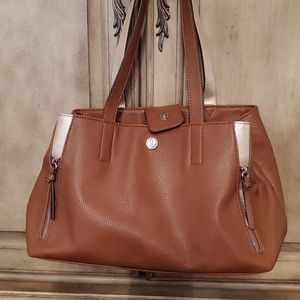 Nine West leather tote. Rarely used. Interior in excellent condition.